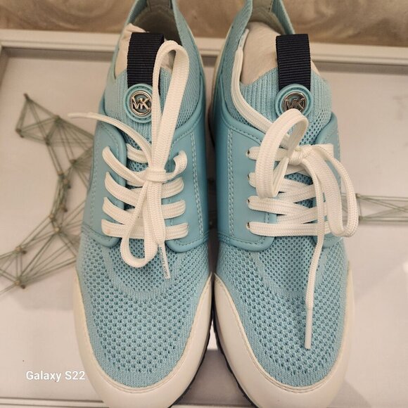 Michael Kors Women's Dash Knit Trainer Sneakers - Mystic Blue 5.5. NIB - Picture 3 of 12